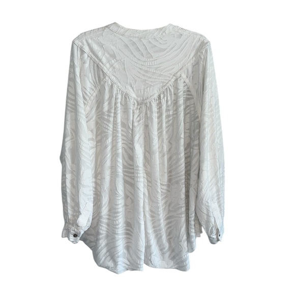 Free People Can't Stop Dreaming Oversized button-down Tunic Size Medium - Picture 5 of 10